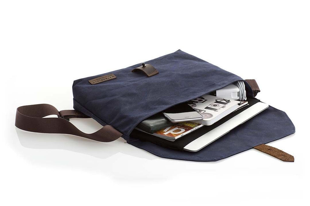 Can hold a laptop-in-a-sleeve