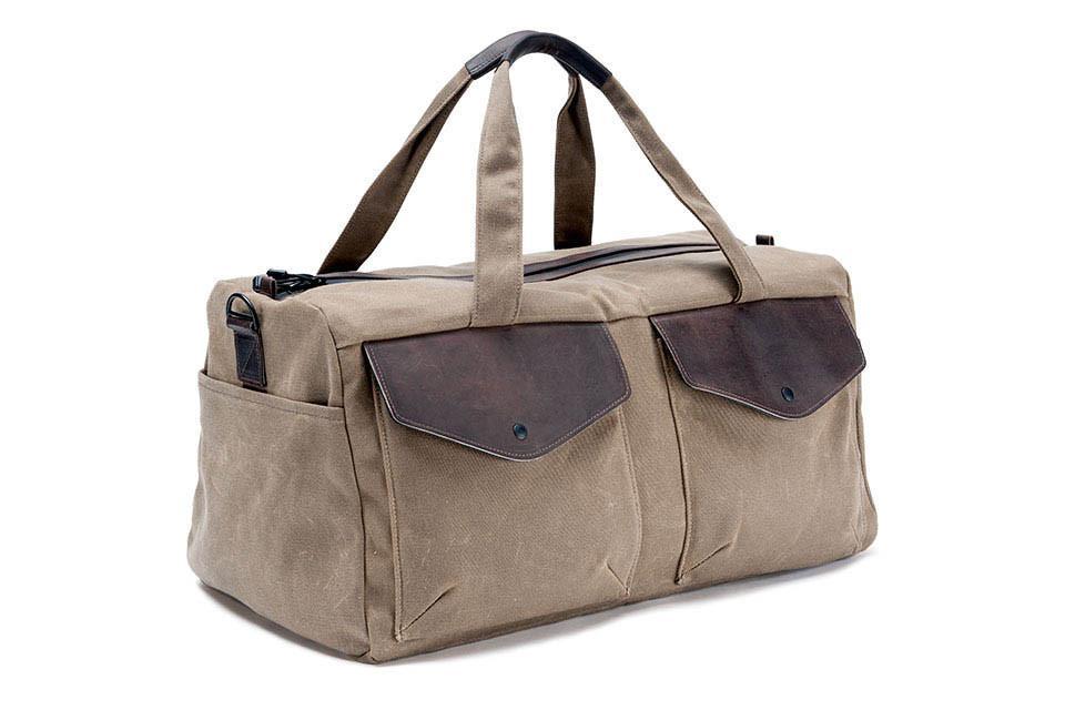 Comes with removable straps