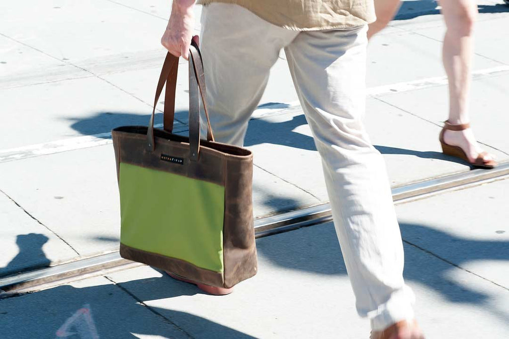 The Franklin Tote for busy commuters